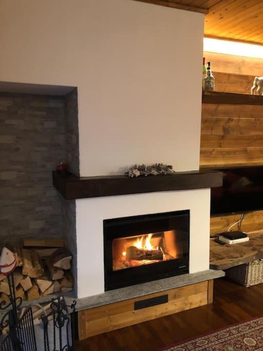 Appartamento Ampio Giardino Adiacente Piste Sci 4/6 Posti Letto لا تْويلي المظهر الخارجي الصورة
